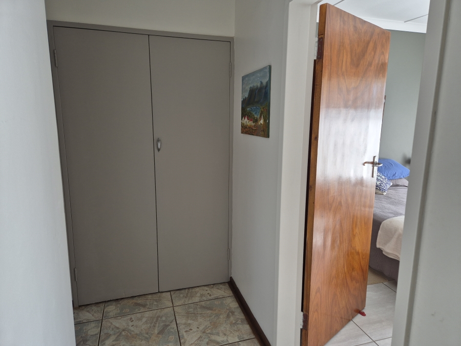 3 Bedroom Property for Sale in Flamwood North West